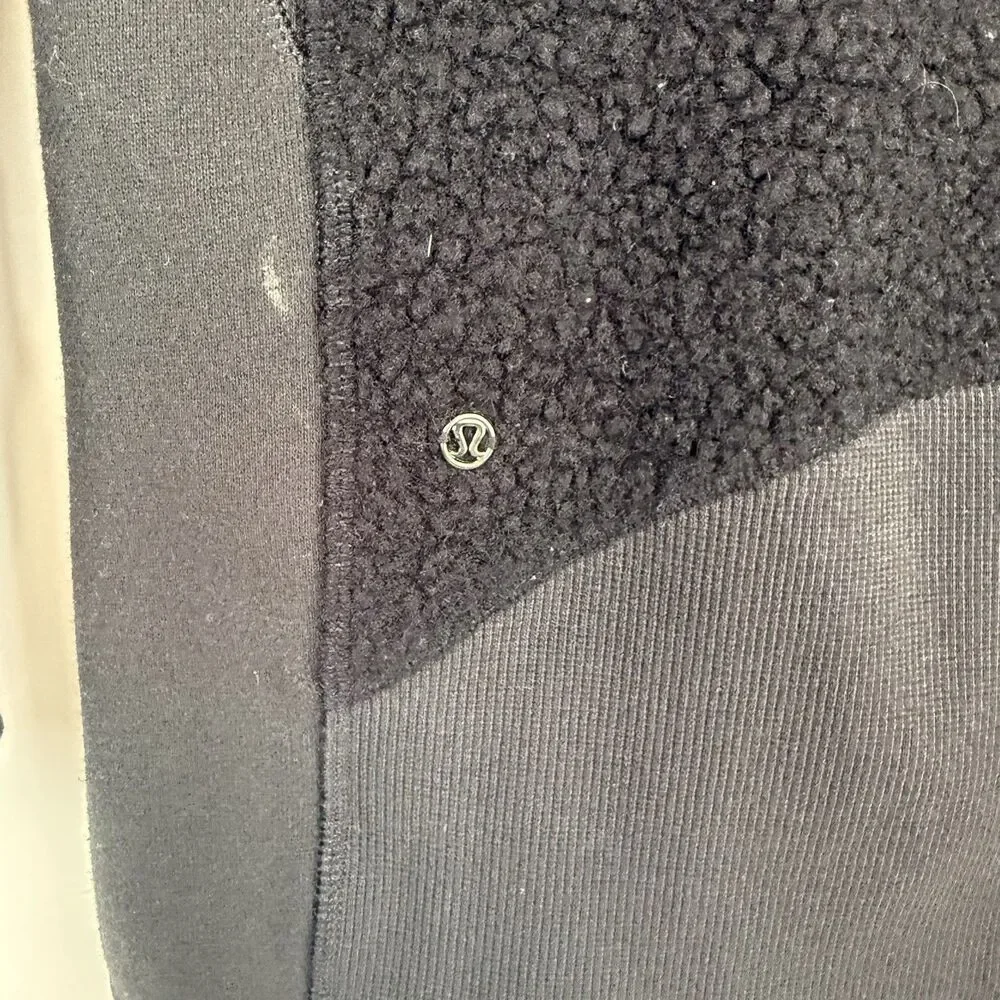 Lululemon Stand Out Sherpa Fleece Jacket Black Full Zip Women’s 4